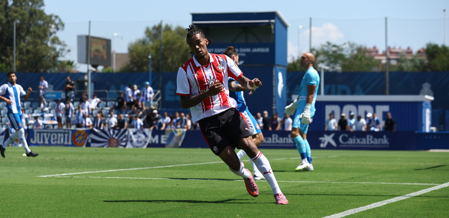 Live Matchday Images/2025-26/20250726 RCD Espanyol vs Southampton/106A4287_z0offb