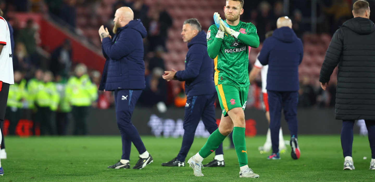 Live Matchday Images/2025-26/20260421 Southampton vs Bristol City/0E3A9980_xdjw2s