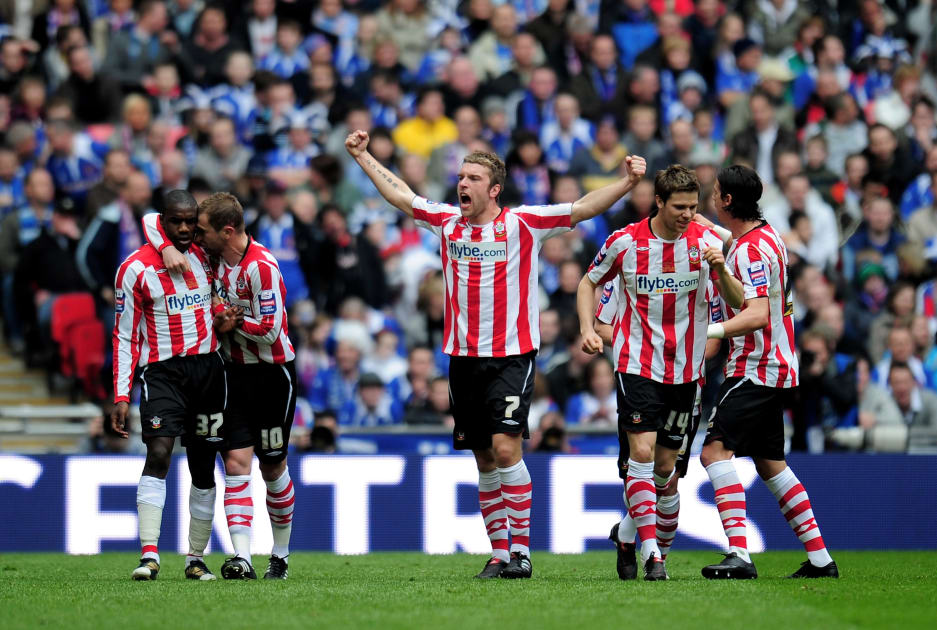 Rickie_Lambert_Wembley_fq4eup