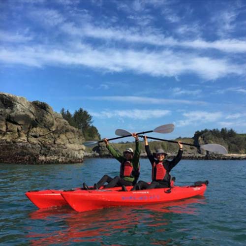 gold-beach-tour-brookings-paddle