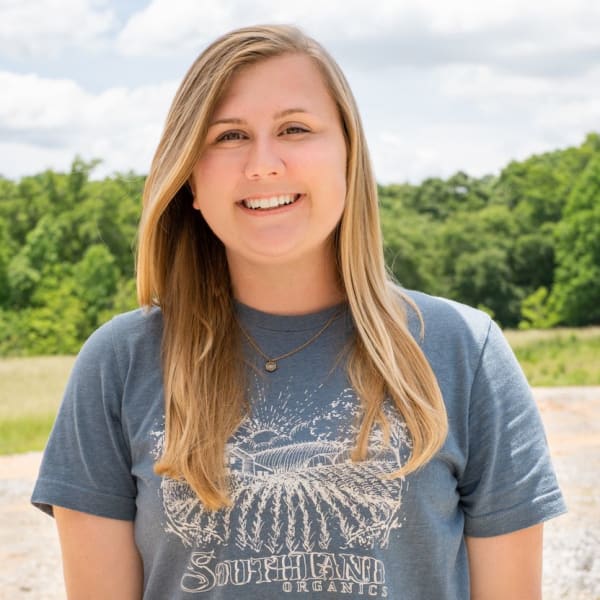 Alyssa Rauton, DVM