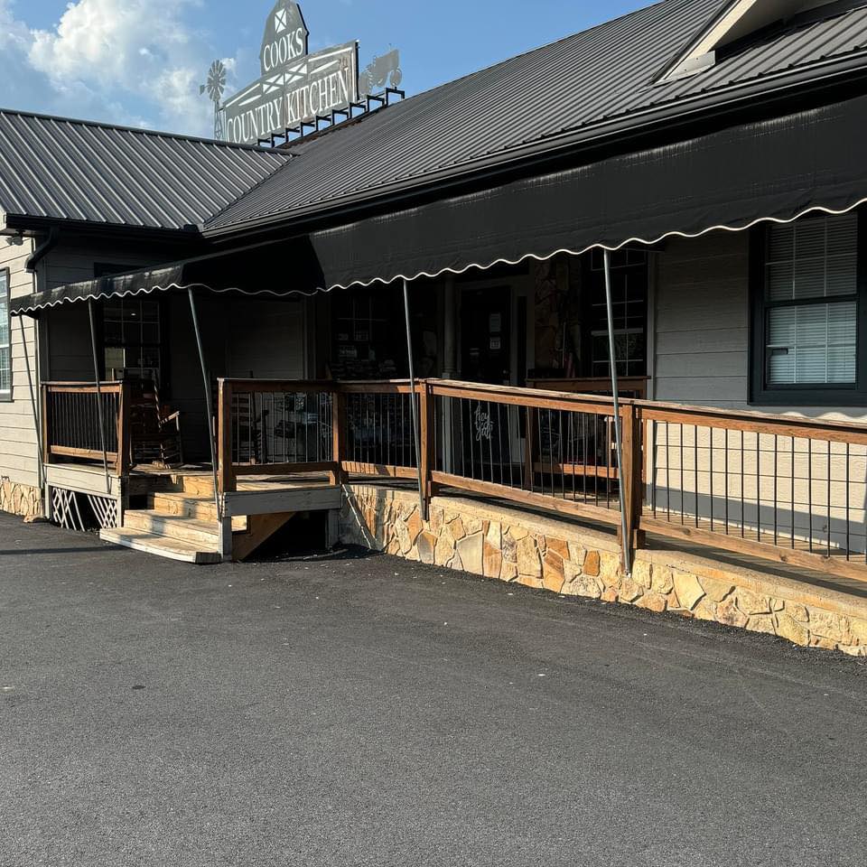 Cooks Country Kitchen
