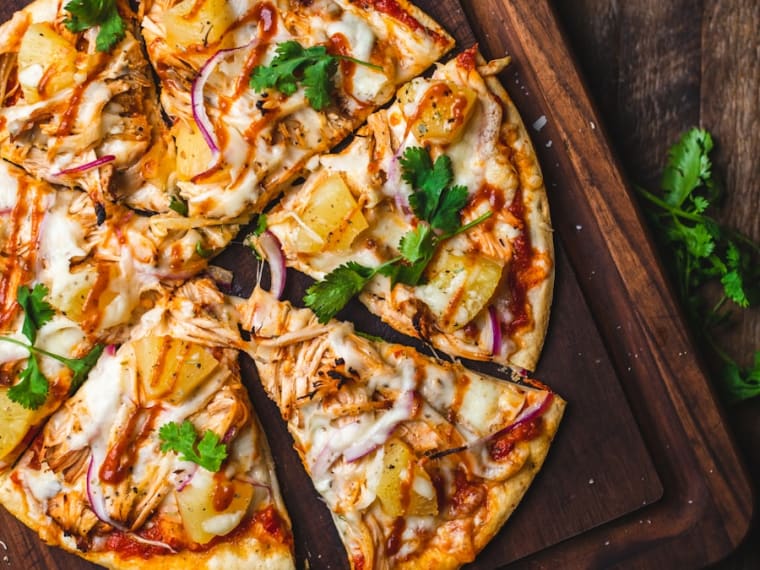 Pizza a metro Margherita