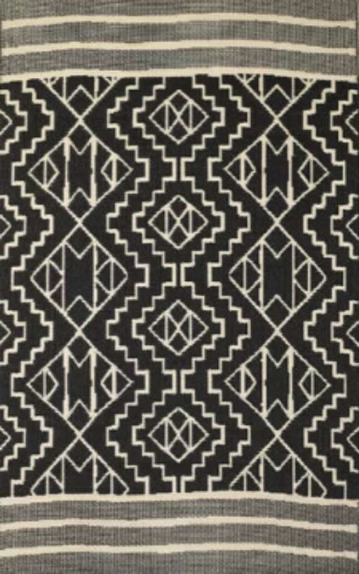 Tayler Black/Off White Area Rug
