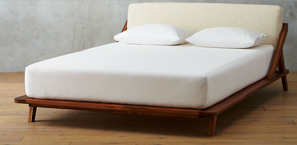 DROMMEN ACACIA WOOD QUEEN BED