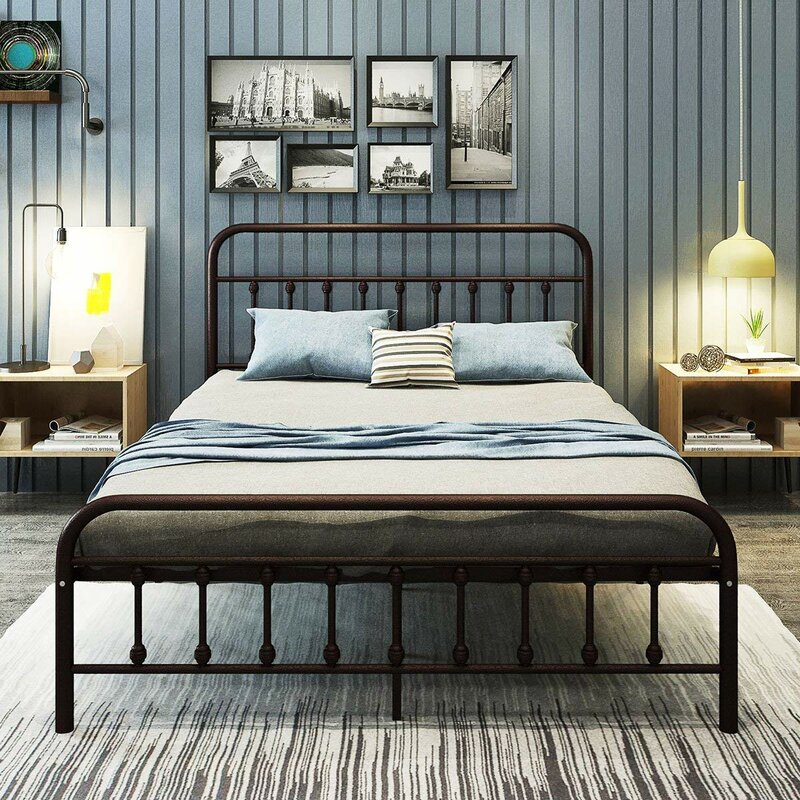 Weldon metal outlet platform bed