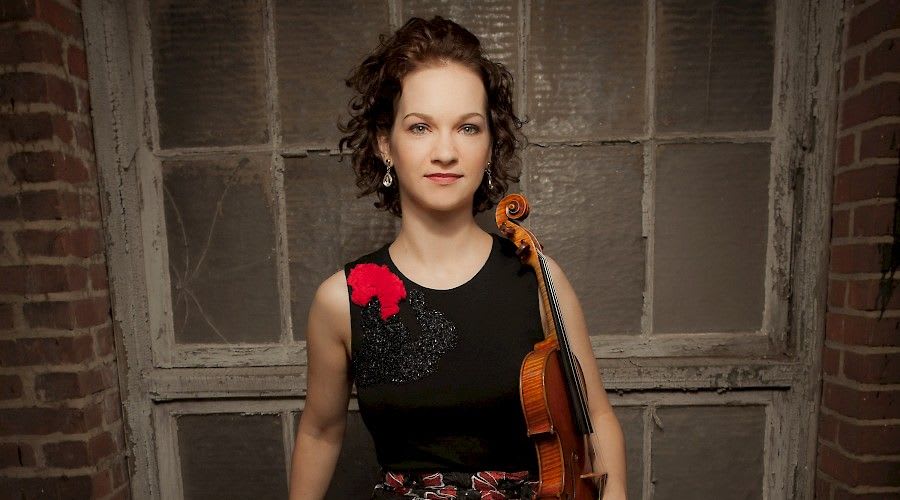 Hilary Hahn plays Antón García Abril