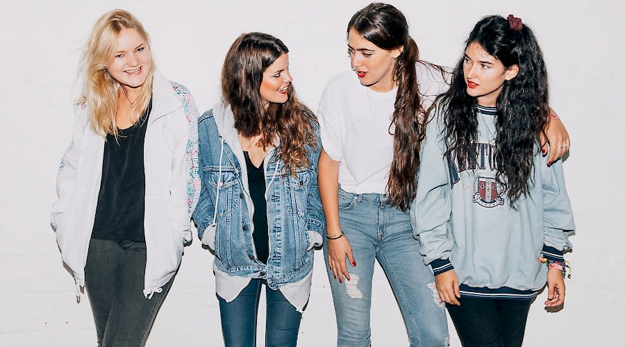 Hinds 2016 U.S. Tour in Portland