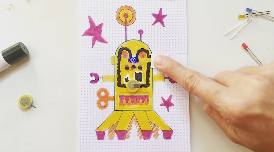 DIY: Light Up Postcards