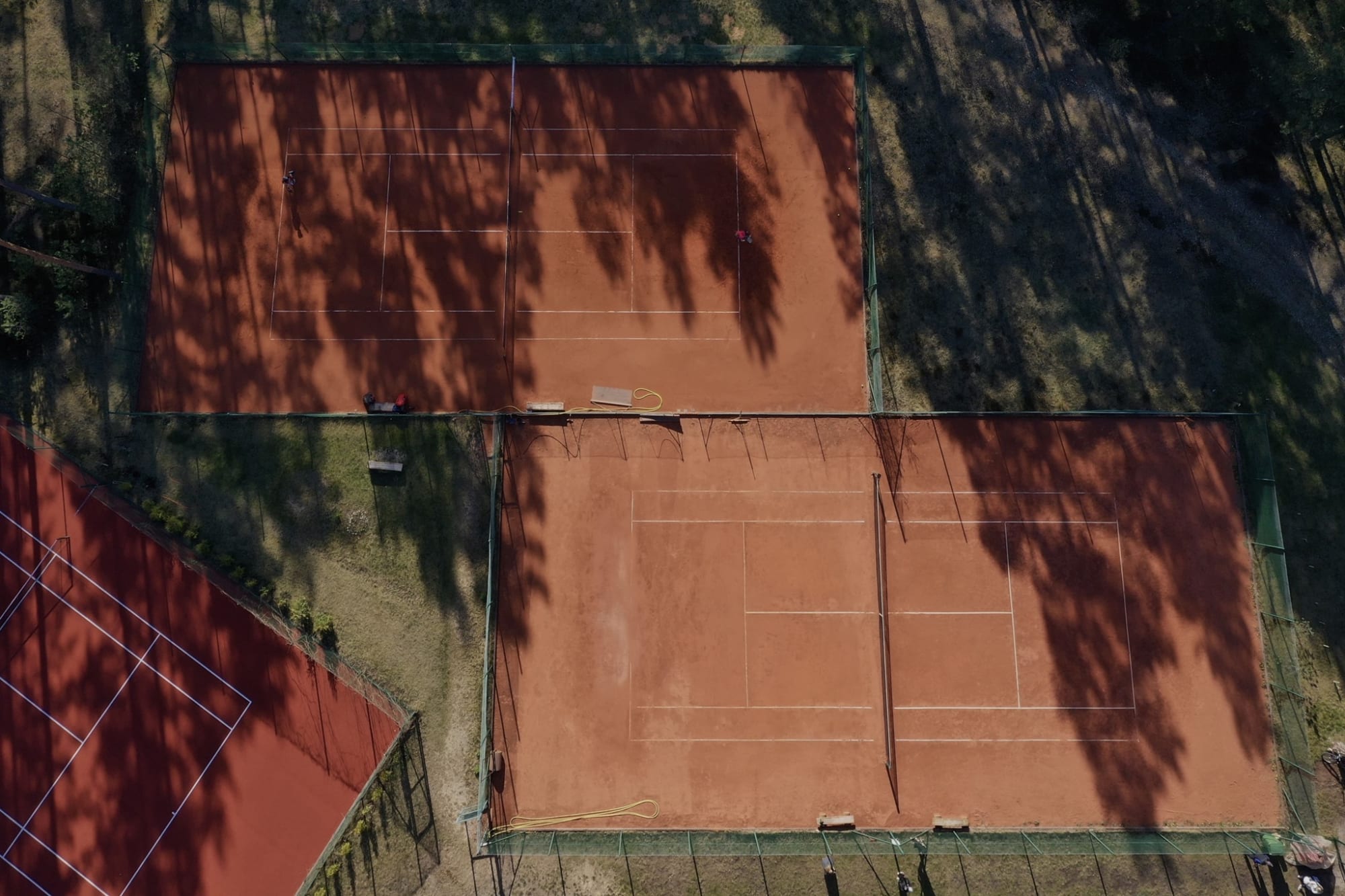 Теннисные корты Букулты