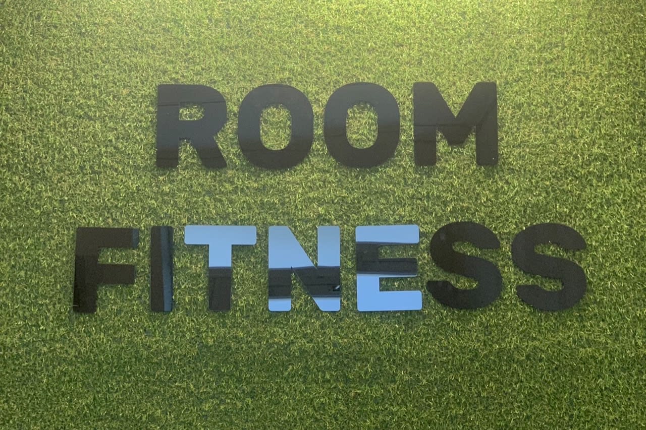 Room Fitness