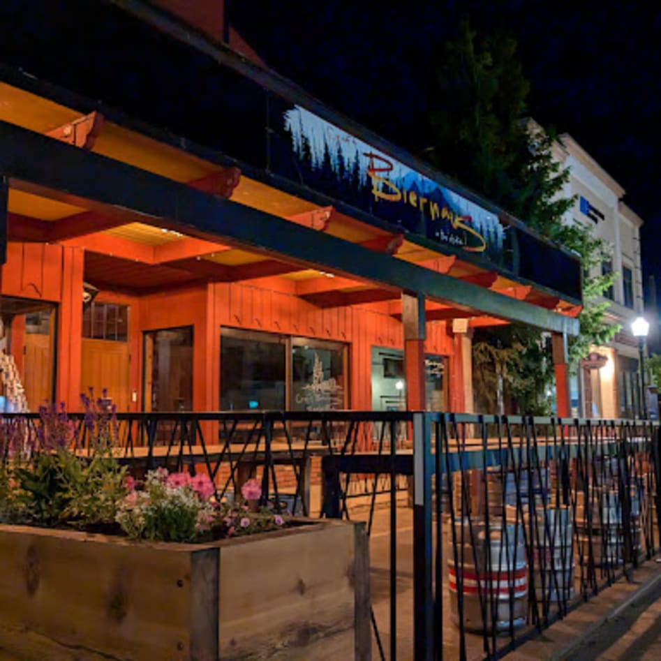The Best Patios in Revelstoke