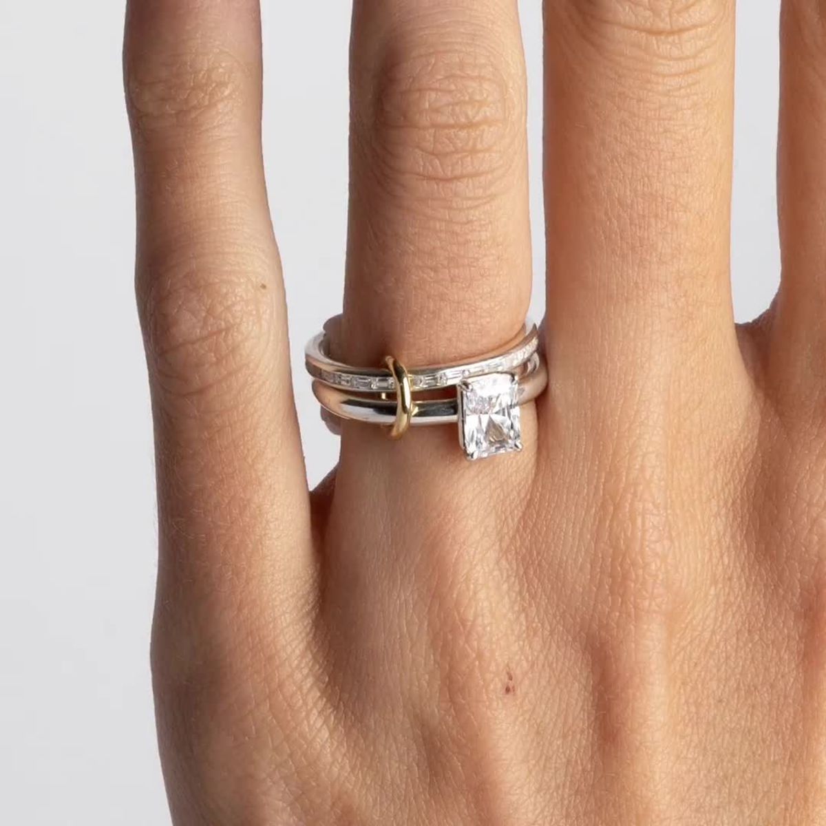 Thales 2.0 carat Natural