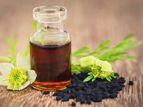 خواص روغن سیاه دانه برای سفیدی مو چیست؟