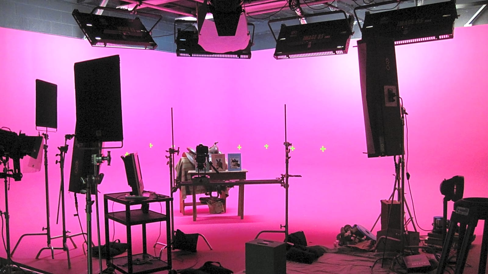 Cyclorama Cyc Studio Sound Stage in LA, 