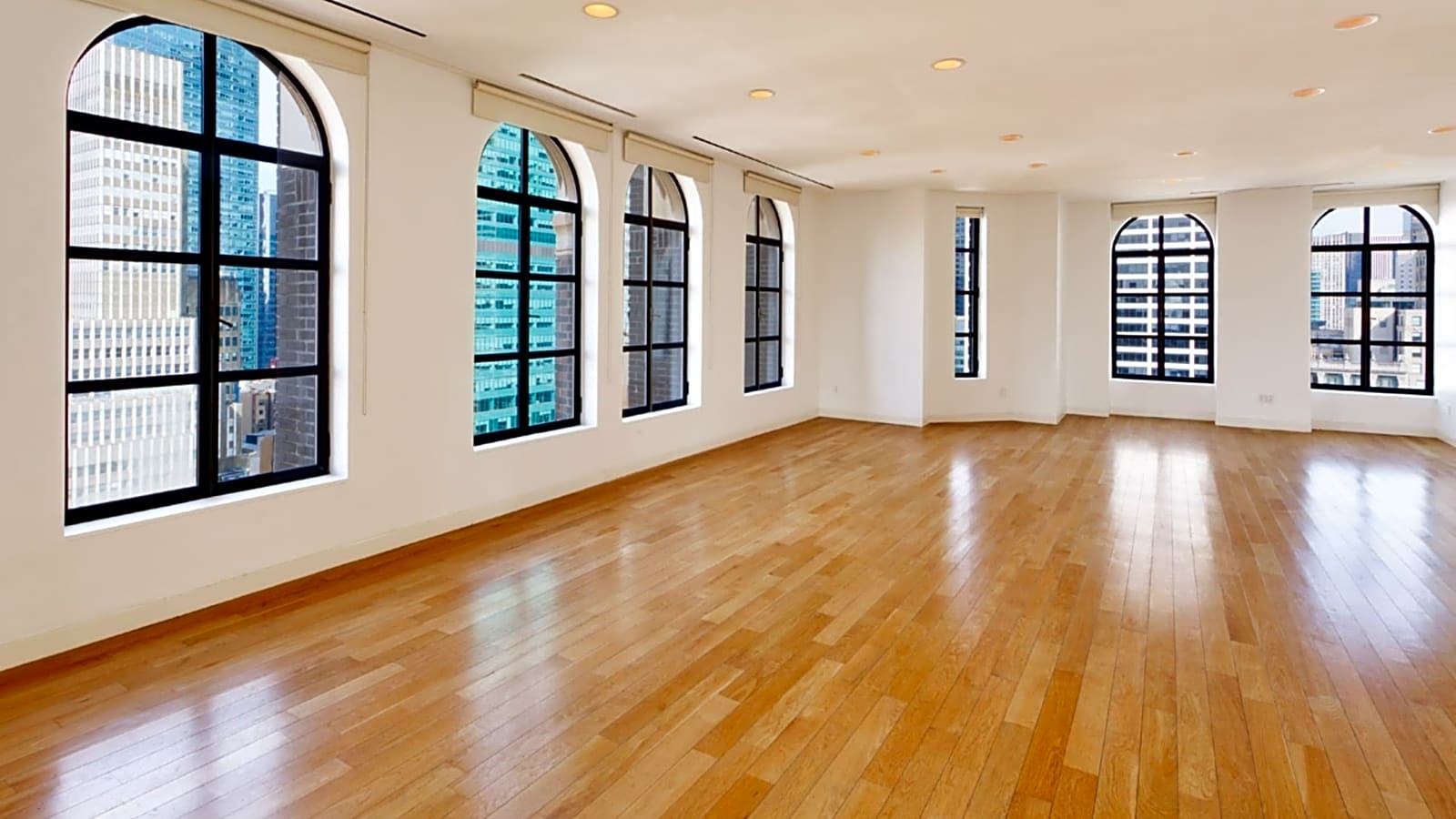 Open Airy Terrace Loft New York Ny Rent It On Splacer