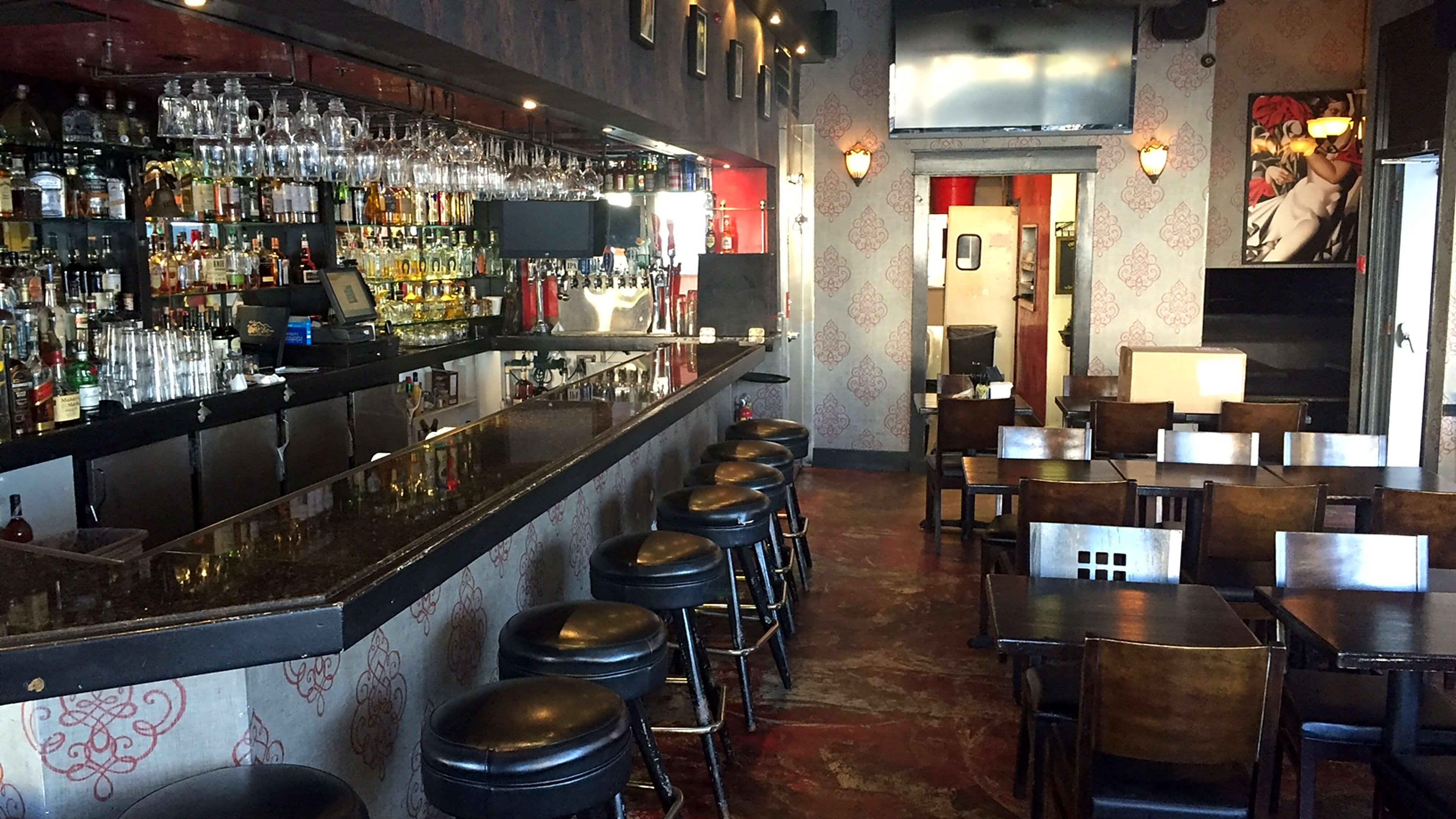 Beverly Hills Bar/Restaurant, Los Angeles, CA | Rent it on Splacer