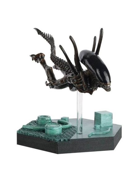 Eaglemoss Figure Collection - Alien: Resurection Swimming Xenomorph Figurine