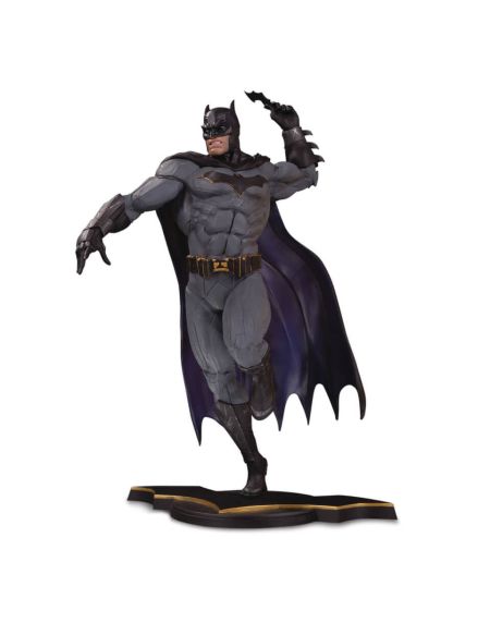 DC Core Batman PVC Statue