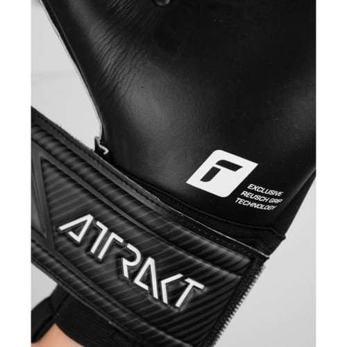 Reusch Attrakt Infinity Torwarthandschuhe