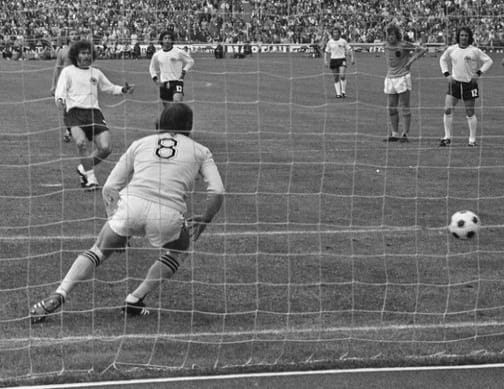 german footballers, german football clubs, germany football team, germany national football team