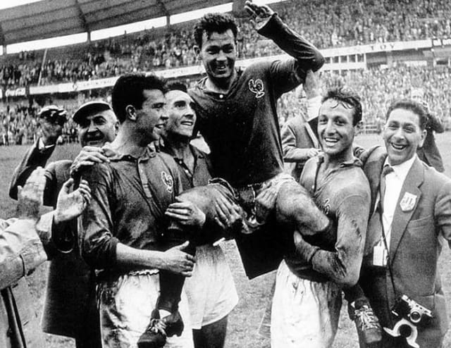 french footballers, french football team, french football team players, famous french footballers, french football