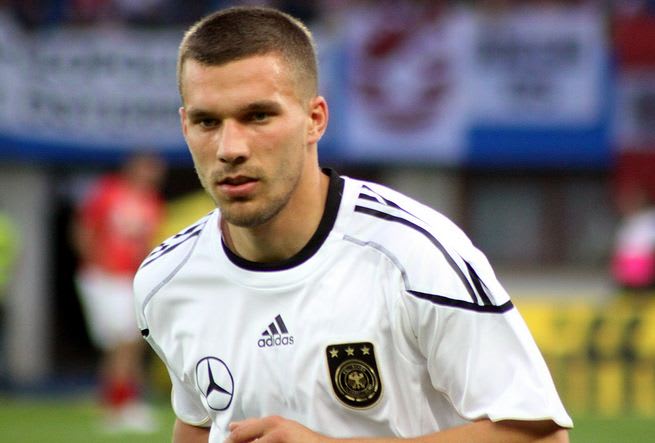 lucas podolski, lukas podolski latest news, germany podoverrated football players, top 10 overrated football players, top 10 football players 2012, professional football playersolski