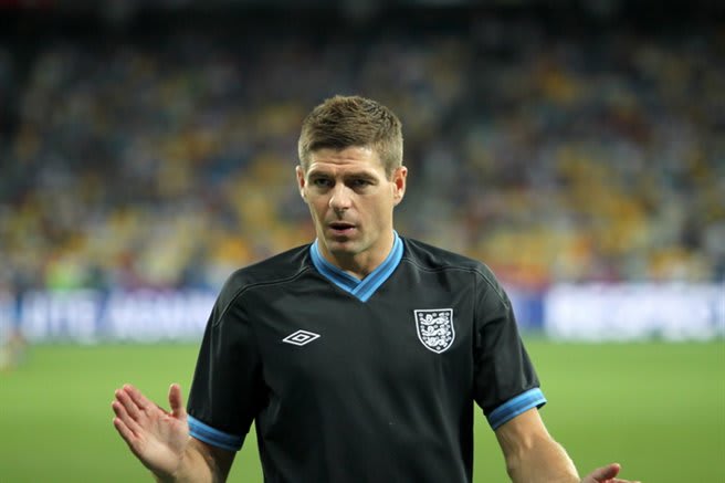 steven gerrard retire, liverpool, england national team