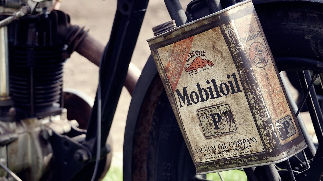 How to Change Motorcycle Oil |Begginers Guide| Sporty Journal 2 how often to change oil on motorcycle