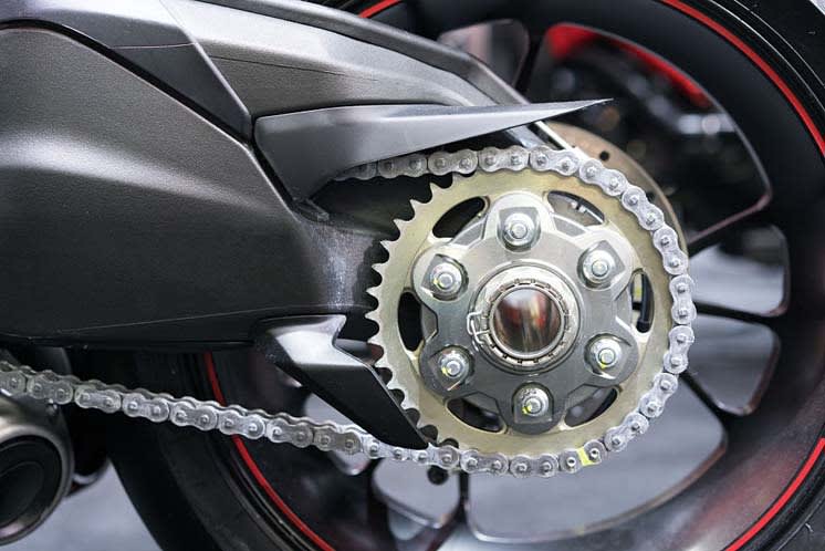 How Long Does a Motorcycle Chain Last | Sporty Journal 1 how long does a motorcycle chain last