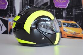 10 Best Vintage Motorcycle Helmets Available in the Market in 2022 | Sporty Journal 37 Free Images : wheel, vehicle, clothing, yellow, headgear, style, wrapping, model car, motorcycle helmet, automotive design, personal protective equipment 4928x3264 - - 622343 - Free stock photos - PxHere