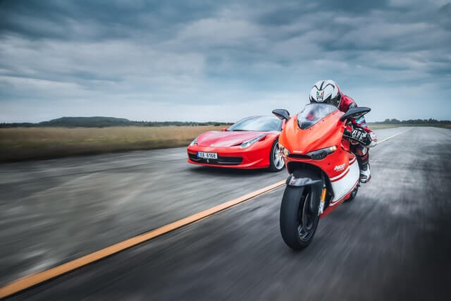 How Many Miles Can You Ride a Motorcycle in a Day | Sporty Journal 1 How Far can you Ride a Motorcycle in One Day?