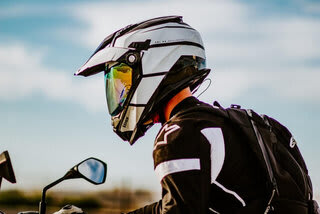 1Storm Helmet Review in 2023: A Helmet to Buy for your Ride | Sporty Journal 2 1Storm Motorcycle Modular Full Face Helmet