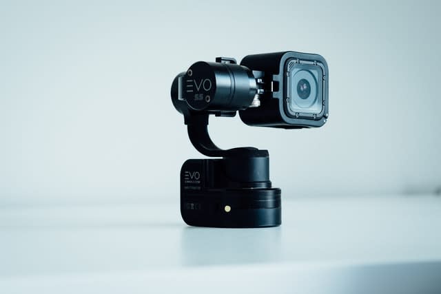 5 Best Motovlogging Camera to Buy in 2022 | Sporty Journal 6 best motorcycle vlogging camera