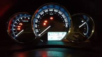 File:Toyota Corolla 2016 speedometer.jpg - Wikimedia Commons