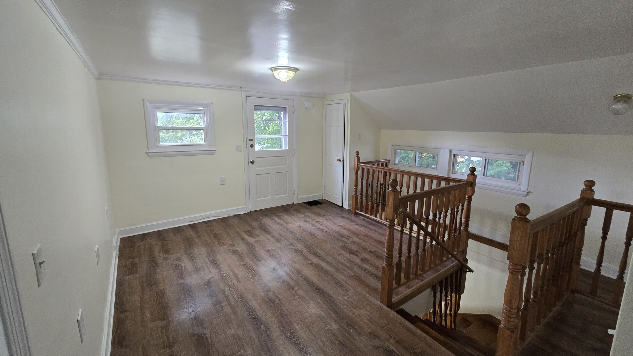 77 Hartford St, Newton Highlands