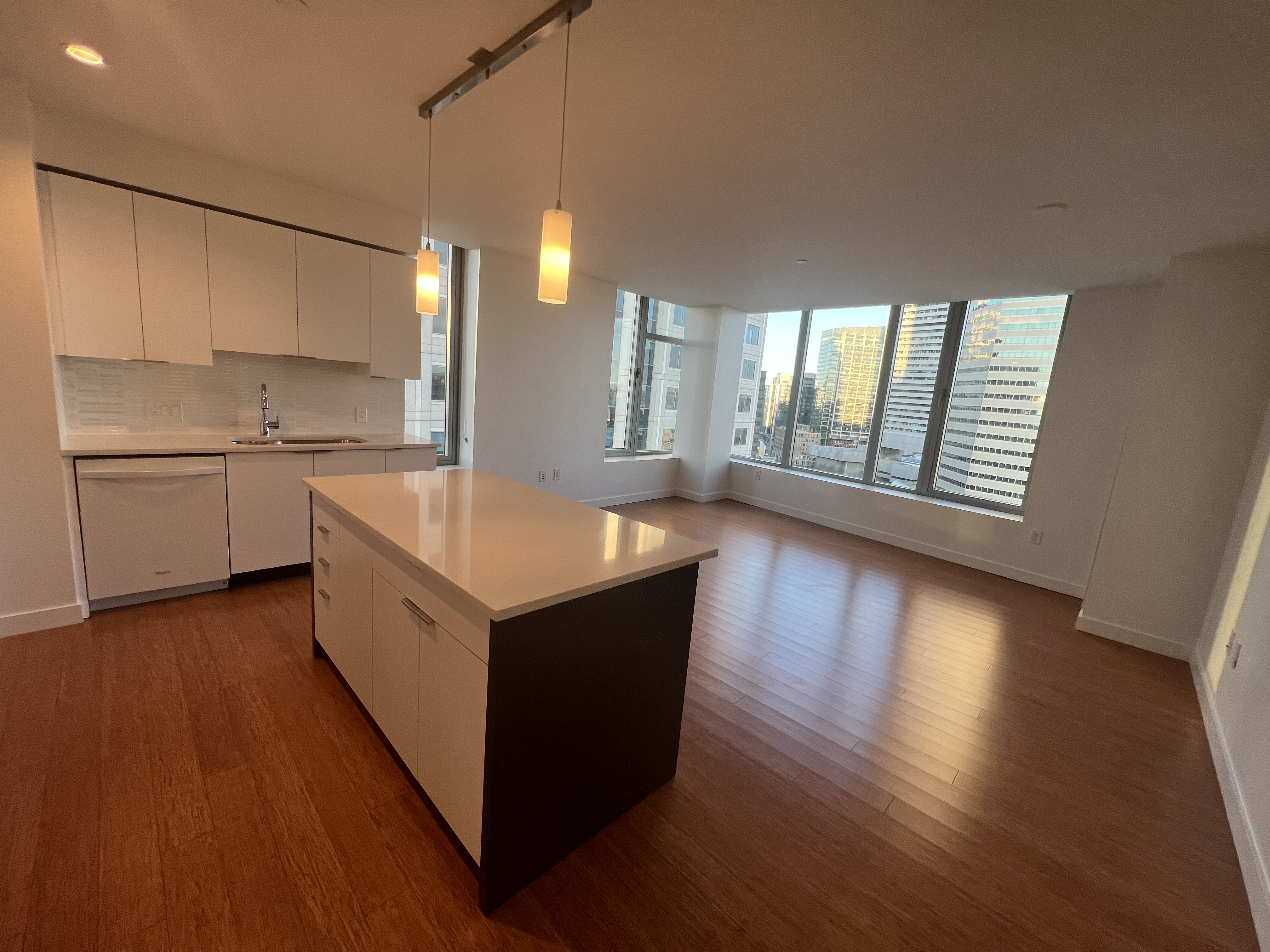 120 Kingston St, Chinatown