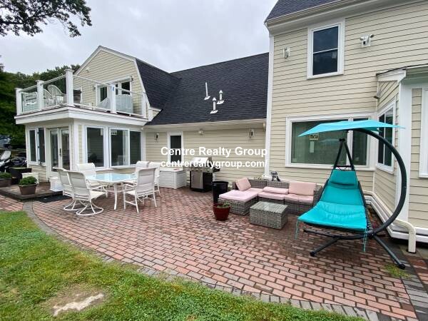 27 Hamilton Pl, Needham Heights