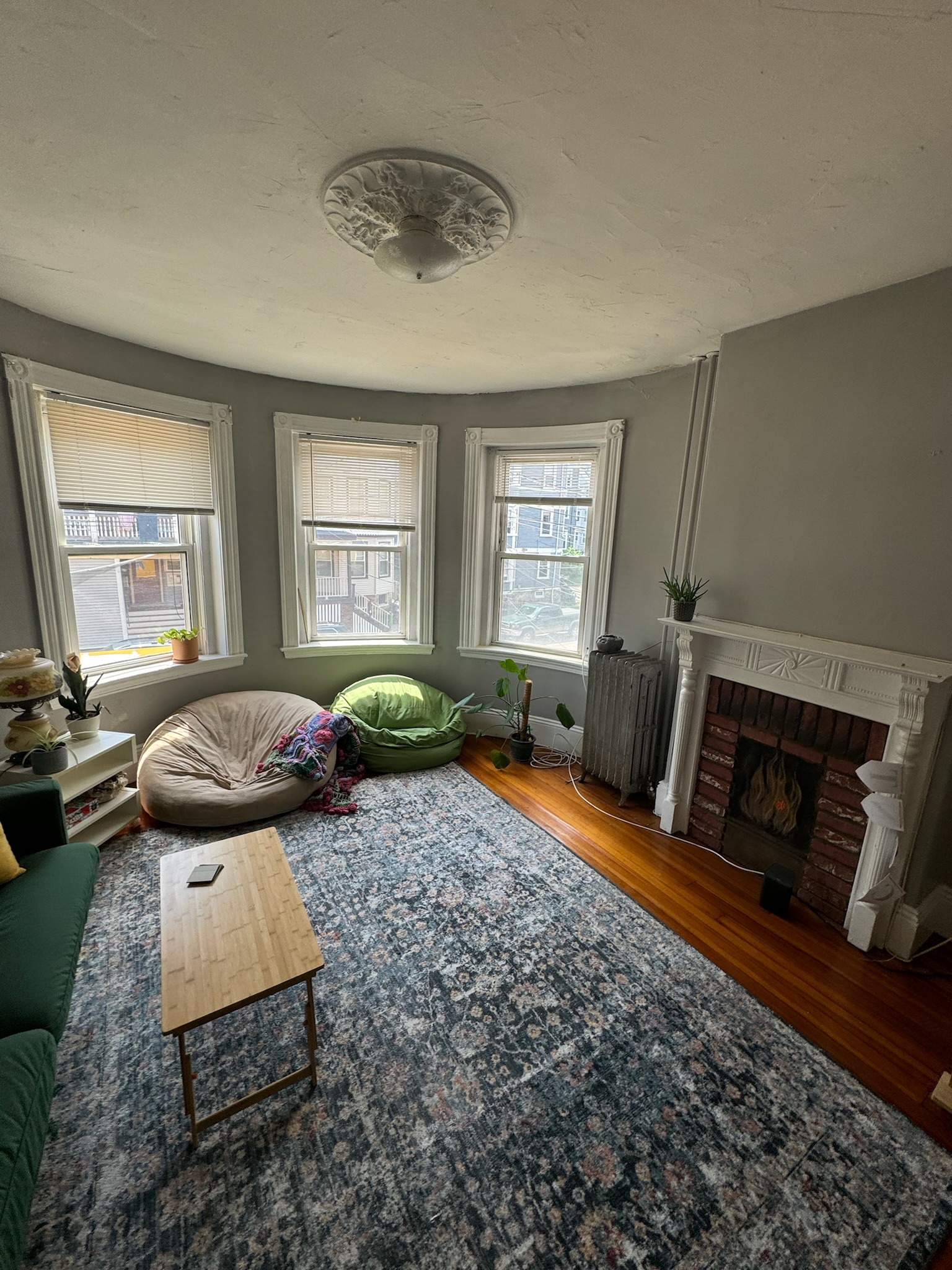 96 Calumet St, Mission Hill