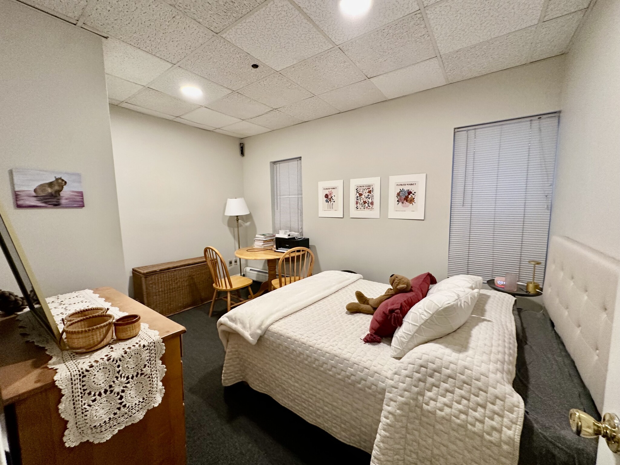 833 Beacon St, Fenway