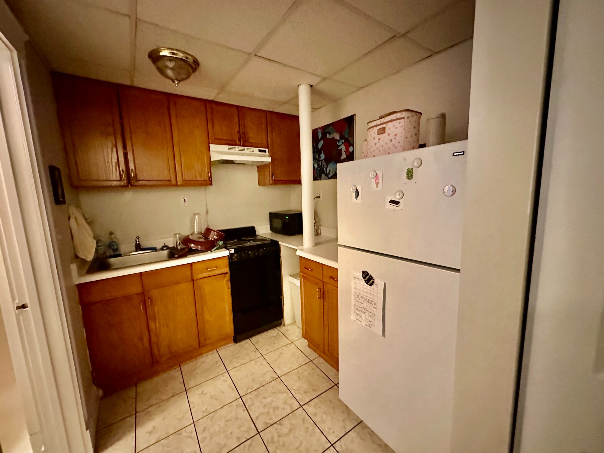 833 Beacon St, Fenway