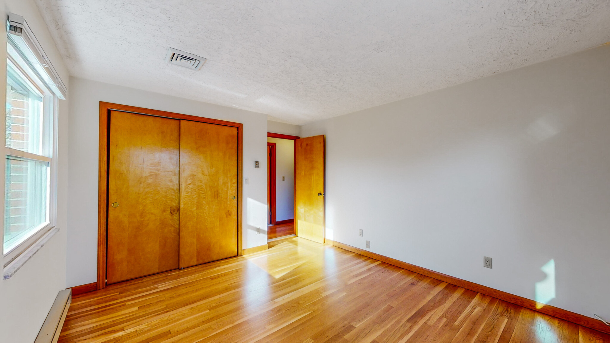 21 Ashmont Ave, Nonantum