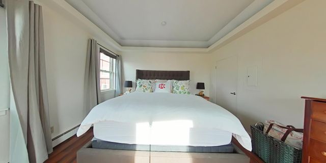 1026 Chestnut St, Newton Upper Falls