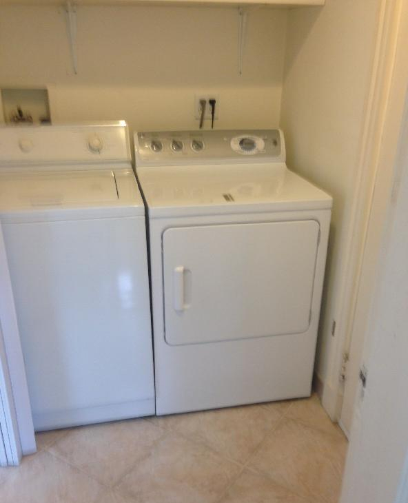 47 Algonquin Rd, Chestnut Hill