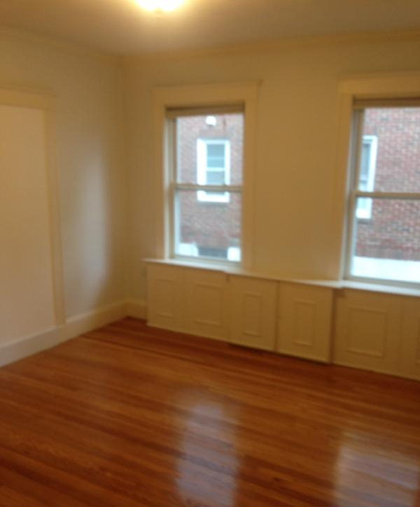 47 Algonquin Rd, Chestnut Hill