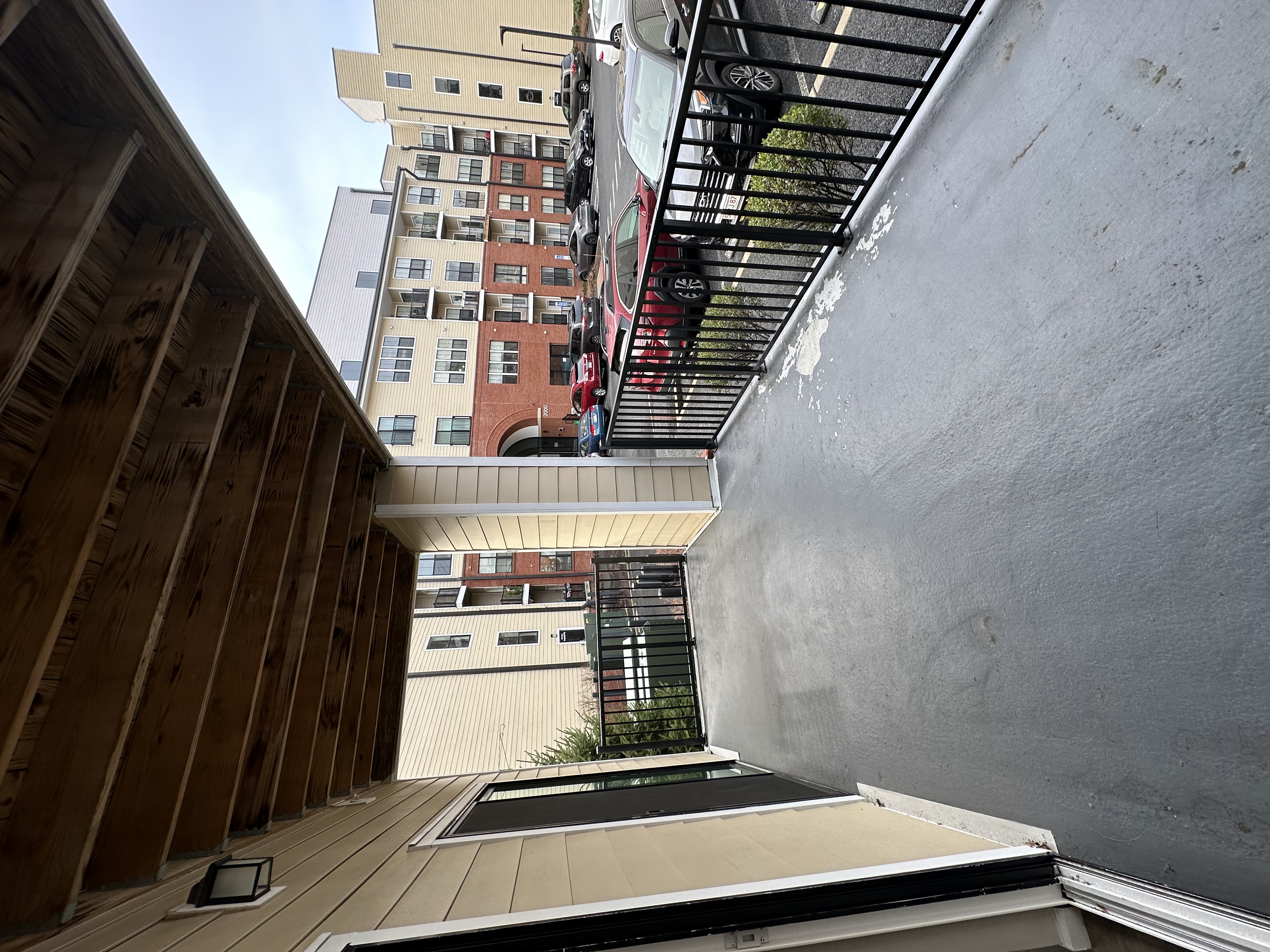 375 Acorn Park Dr, Belmont