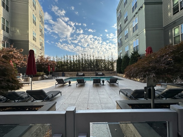 130 Cambridgepark Dr, North Cambridge