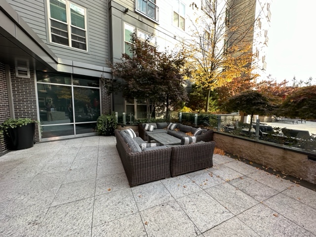 130 Cambridgepark Dr, North Cambridge