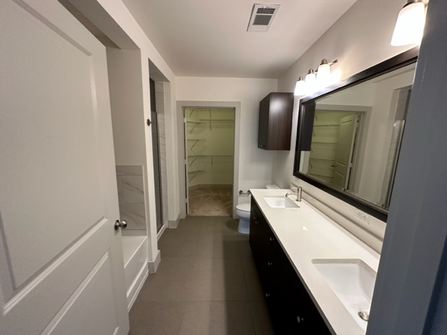 130 Cambridgepark Dr, North Cambridge