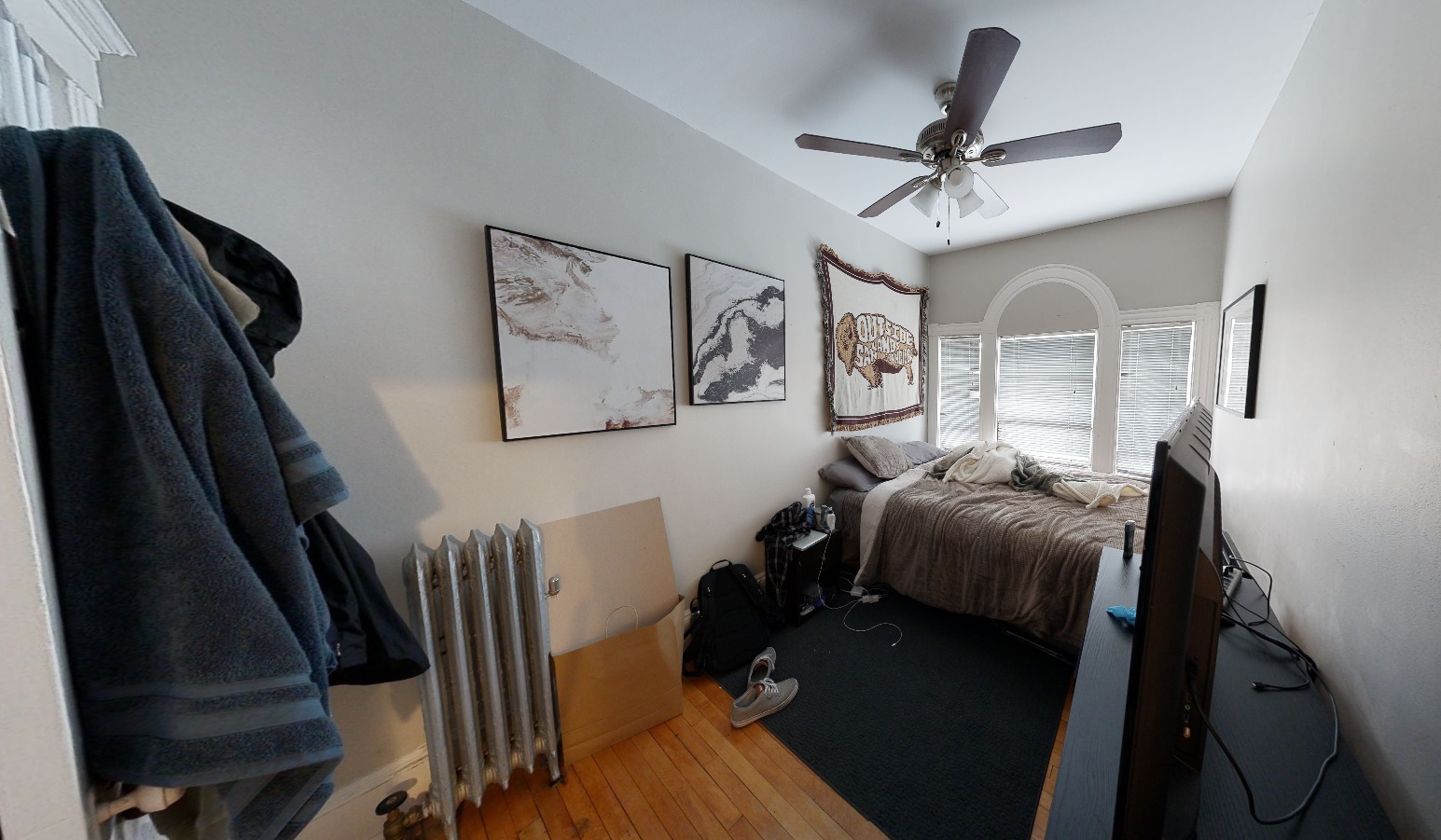 10 Pleasant St, Riverside